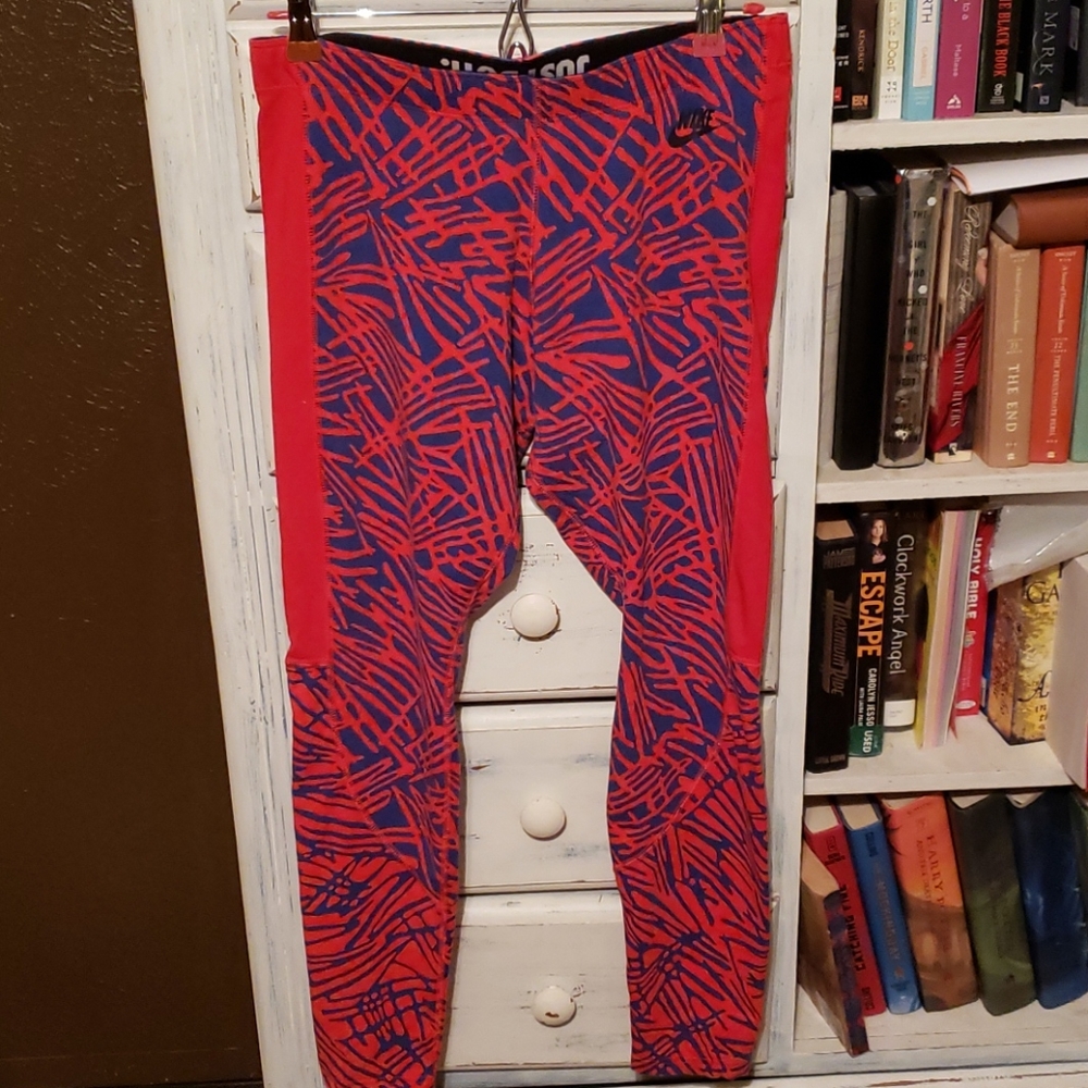 Nike leggings